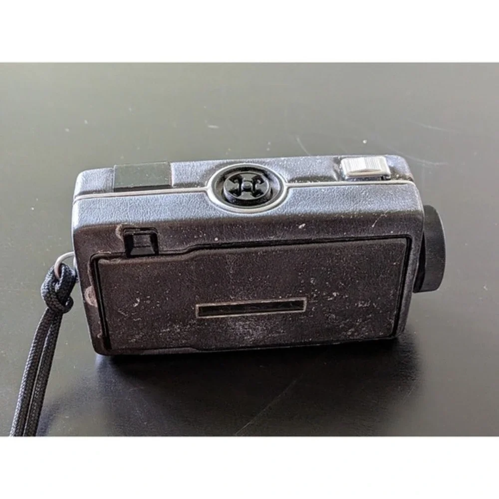 Vintage Film Camera‎ Kodak Instamatic S-10 - Untested USA Made